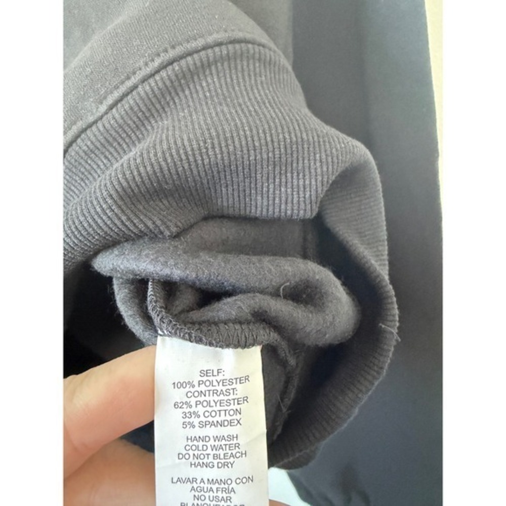 Women's Black Cropped Fleece Hoodie – Ambiance – Medium – NWOT - Picture 3 of 4